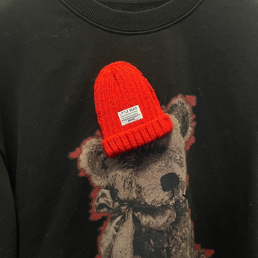 Oversize sweater - Picture 2 of 2